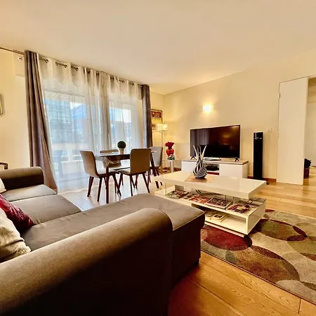Apartment 2 Pieces 50m2 Proche Metro